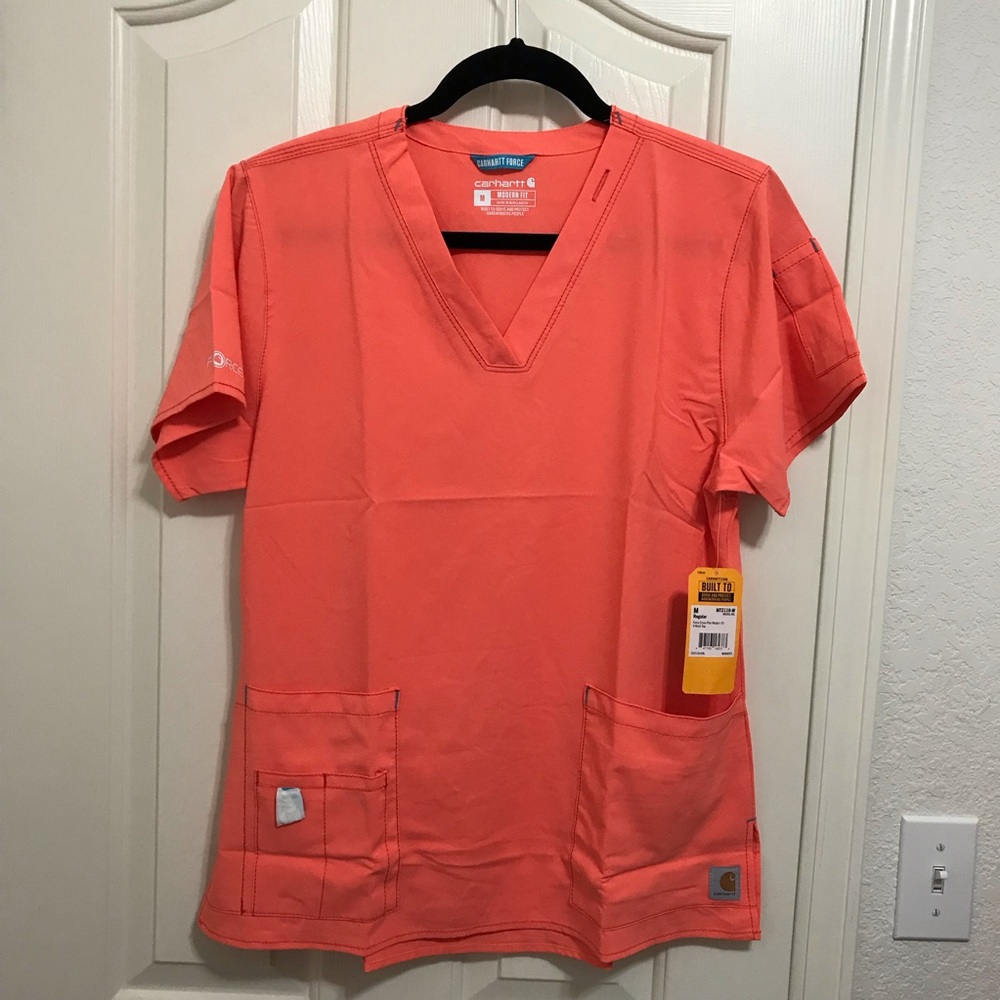 Carhartt scrub top peach sz med NWT
